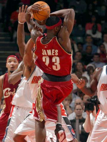 将自己的弱 将自己的弱